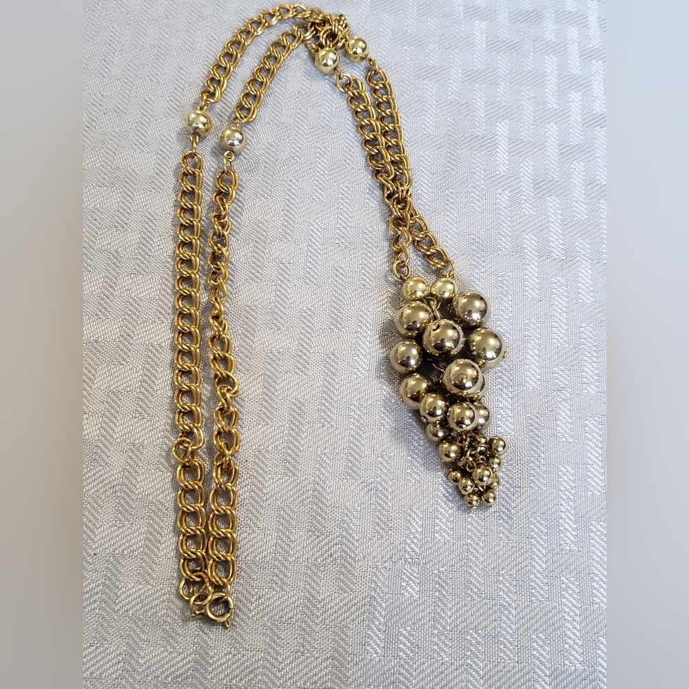 Elegant Gold Cluster  Long Necklace